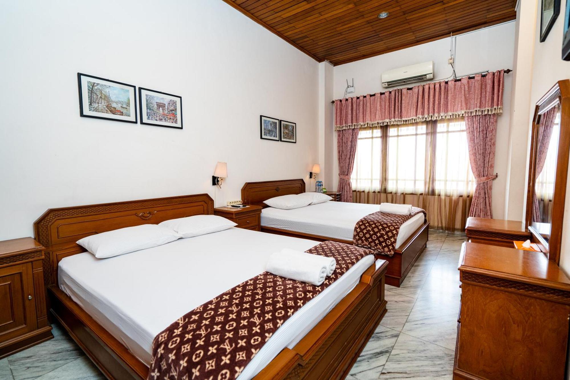 D Ajenk Boutique Guesthouse Kejayan Екстериор снимка