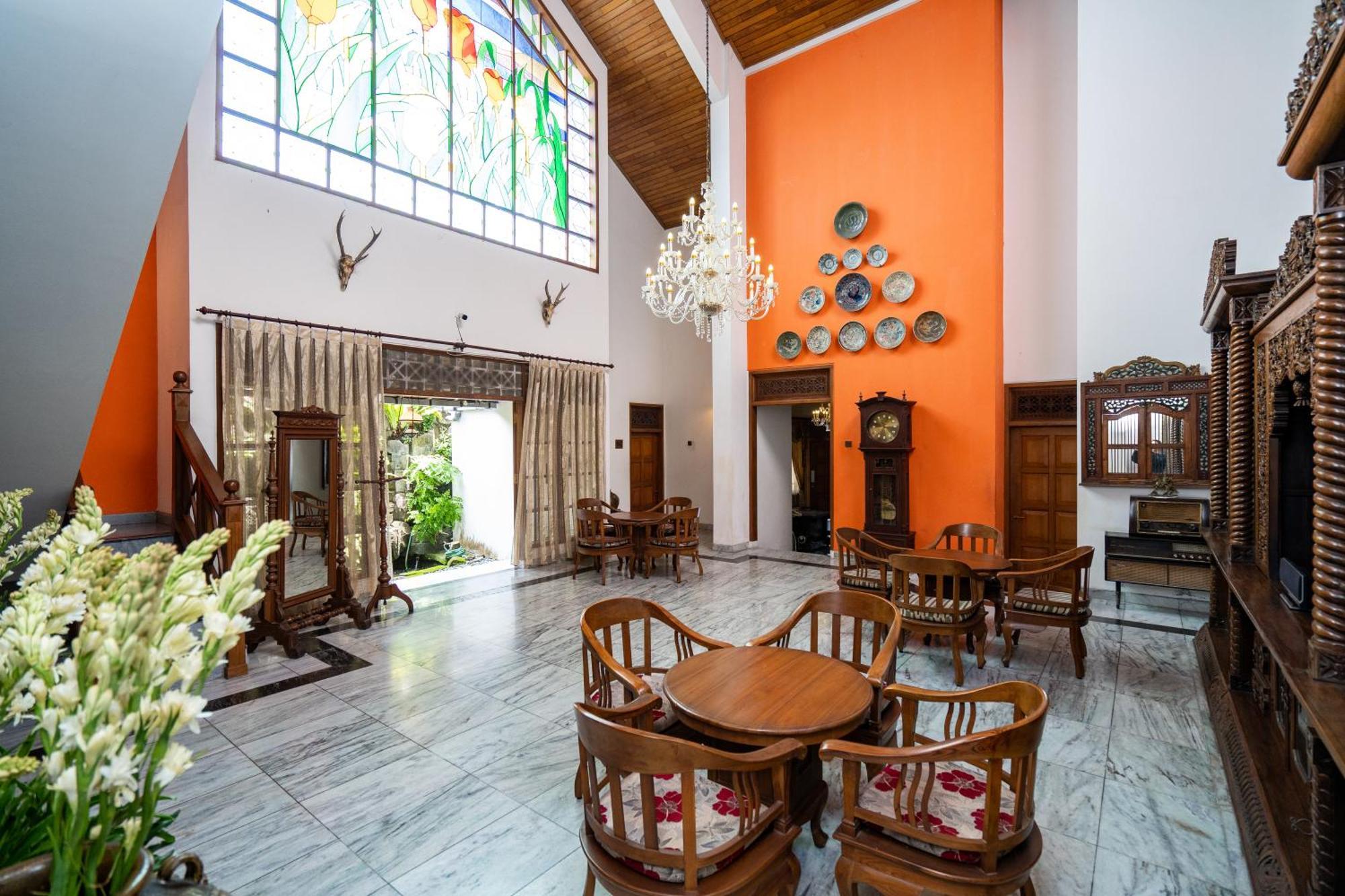 D Ajenk Boutique Guesthouse Kejayan Екстериор снимка