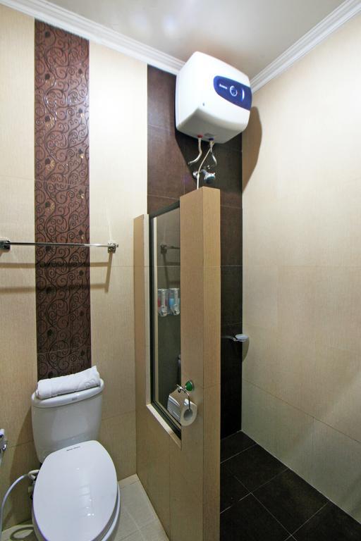 D Ajenk Boutique Guesthouse Kejayan Стая снимка